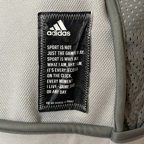 ADIDAS - Picture 10 of 12